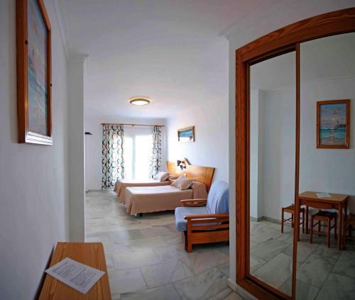 Apartamentos Guaquin Torremolinos Esterno foto