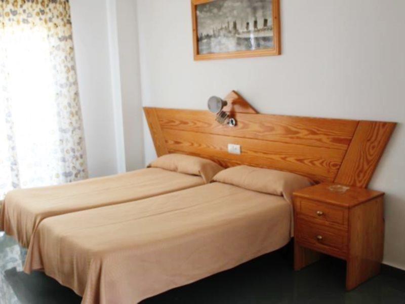 Apartamentos Guaquin Torremolinos Esterno foto