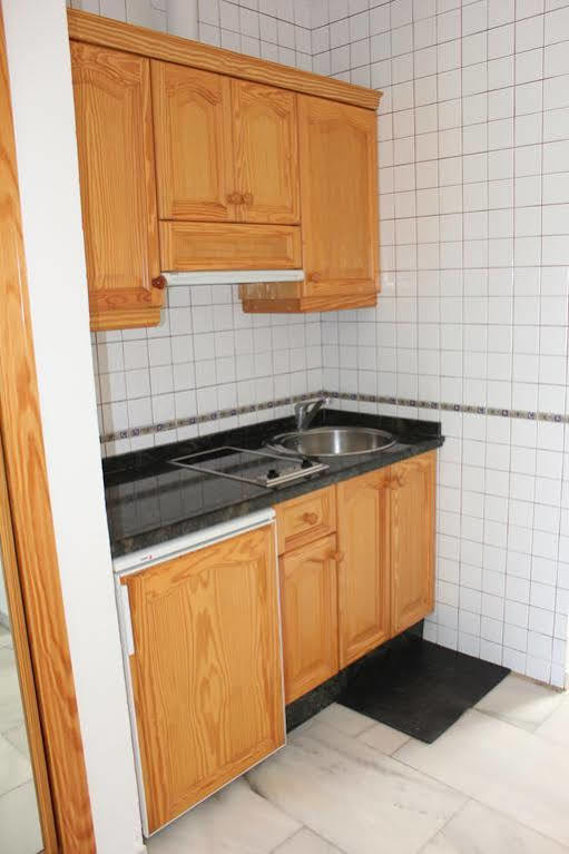 Apartamentos Guaquin Torremolinos Esterno foto